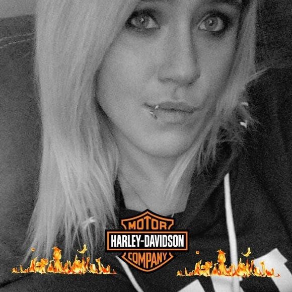 Meet your Posher, Samantha - Picture 1 of 1